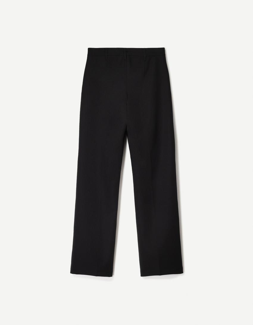 LOW-RISE BOOTCUT JEANS