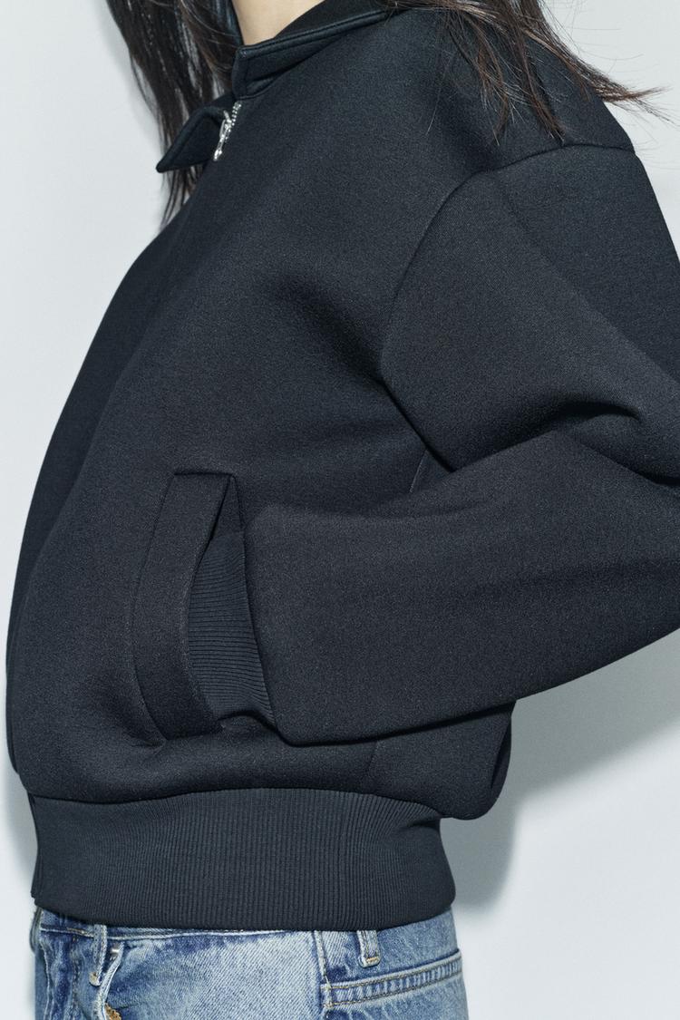 BOMBER JACKET