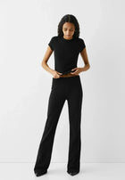 ESSENTIAL TWO-PIECE SET